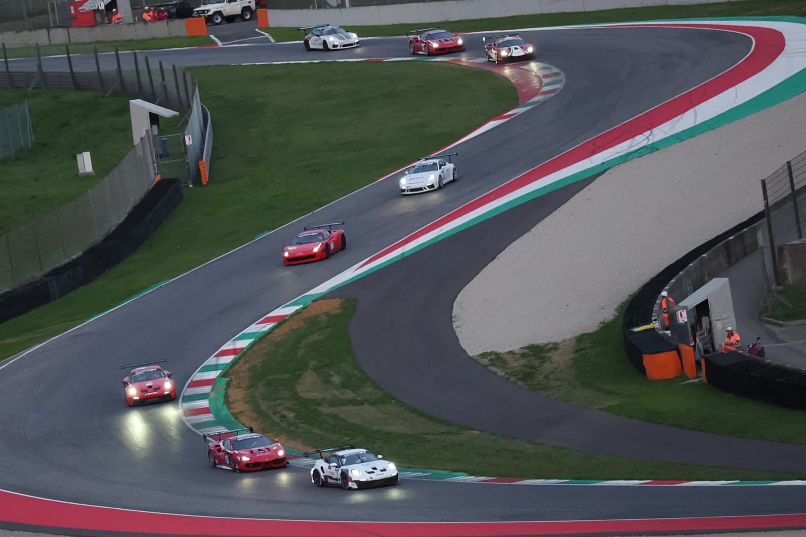 Mugello Racing — Porsche 911 — foto 01